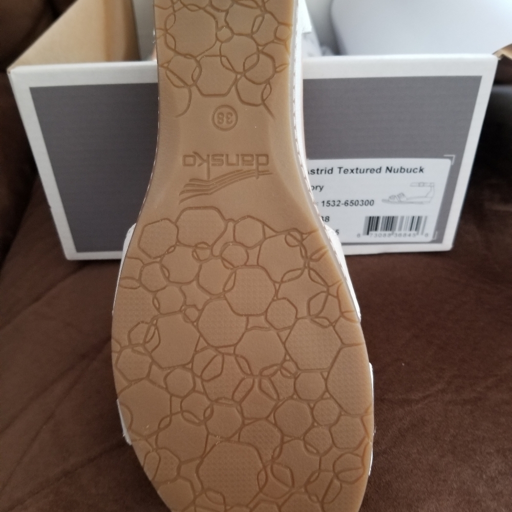 Dansko sandles - Picture 5 of 7